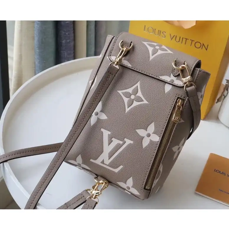 Fashionrep 2107YA0126 Bags LV 0629